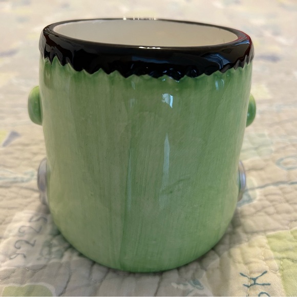 LAST CHANCE💰FINAL PRICE DROP💰Vintage Glass Frankenstein tea-light holder - Picture 3 of 3